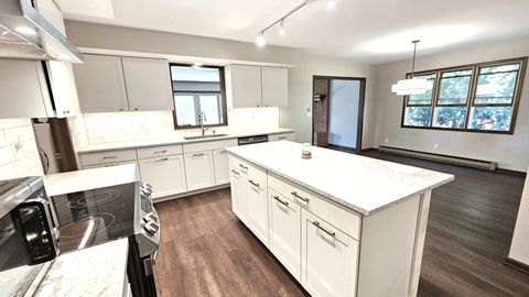 Tiny photo for 205 N Lincoln Street, Elwood, IL 60421 (MLS # 12471229)