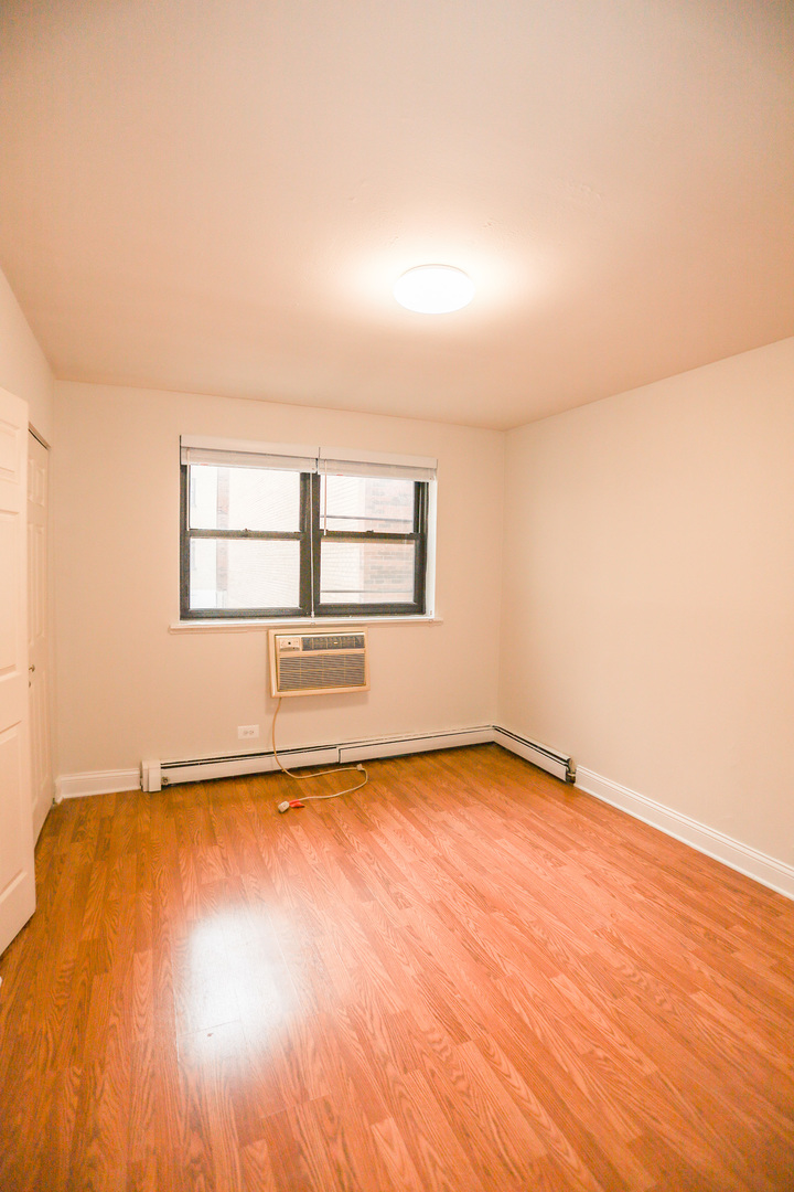 606 W Cornelia Avenue 471