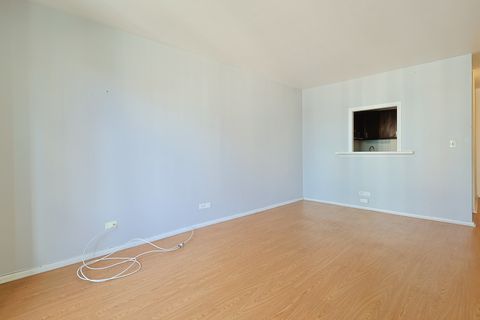 Tiny photo for 400 E RANDOLPH Street #3212, Chicago, IL 60601 (MLS # 12460195)