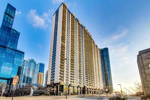 Photo of 400 E RANDOLPH Street #3212, Chicago, IL 60601 (MLS # 12460195)