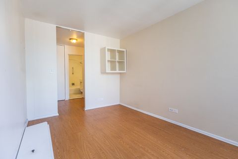 Tiny photo for 400 E RANDOLPH Street #3212, Chicago, IL 60601 (MLS # 12460195)