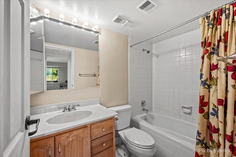 Tiny photo for 1450 Plymouth Lane #203, Elgin, IL 60123 (MLS # 12781942)