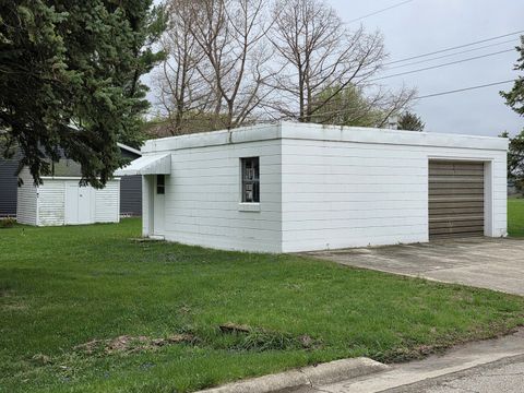 Tiny photo for 60 Grove Street, Prophetstown, IL 61277 (MLS # 12621987)