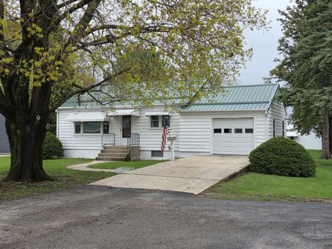 Photo of 60 Grove Street, Prophetstown, IL 61277 (MLS # 12621987)