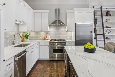 Tiny photo for 333 W Hubbard Street #808, Chicago, IL 60654 (MLS # 12517630)