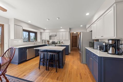 Tiny photo for 73 Venetian Way Circle, Wheaton, IL 60189 (MLS # 12504670)