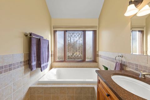 Tiny photo for 73 Venetian Way Circle, Wheaton, IL 60189 (MLS # 12504670)