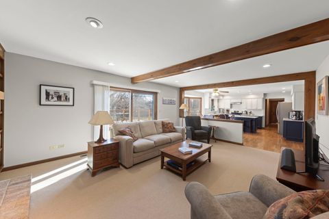 Tiny photo for 73 Venetian Way Circle, Wheaton, IL 60189 (MLS # 12504670)