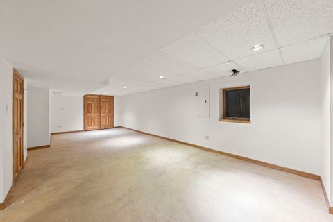 Tiny photo for 73 Venetian Way Circle, Wheaton, IL 60189 (MLS # 12504670)