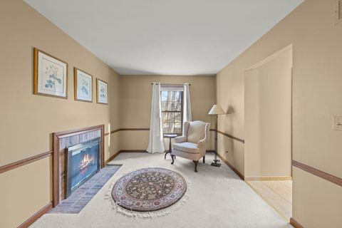 Tiny photo for 73 Venetian Way Circle, Wheaton, IL 60189 (MLS # 12504670)