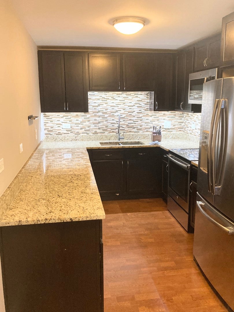 3033 N Sheridan Road 903