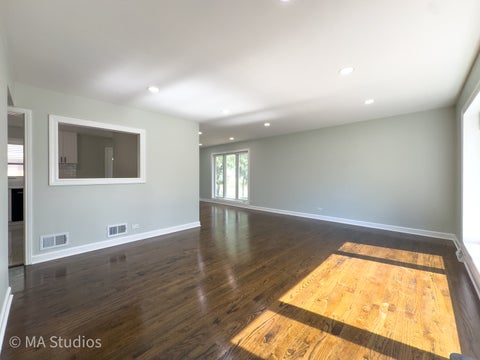 Tiny photo for 4256 Golf Road, Skokie, IL 60076 (MLS # 12749572)