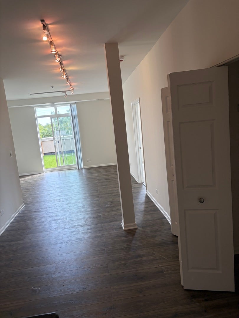 625 Deerfield Road 309