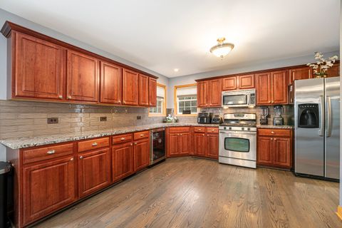 Tiny photo for 257 Pine Street, Beecher, IL 60401 (MLS # 12502208)