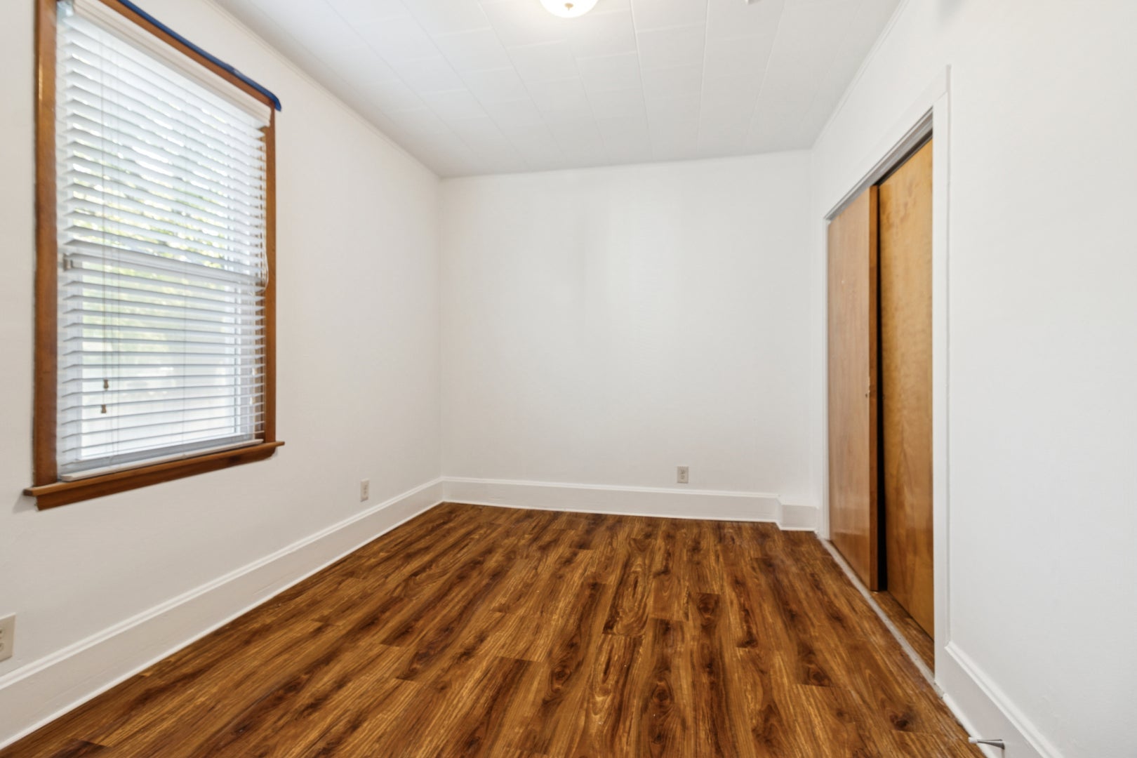 392 W Exchange Street