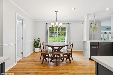 Tiny photo for 220 E Elm Street, Wheaton, IL 60189 (MLS # 12394074)