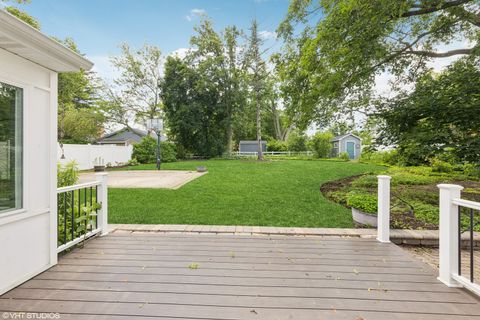 Tiny photo for 220 E Elm Street, Wheaton, IL 60189 (MLS # 12394074)