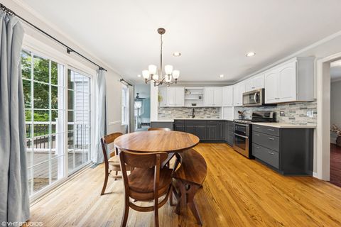 Tiny photo for 220 E Elm Street, Wheaton, IL 60189 (MLS # 12394074)