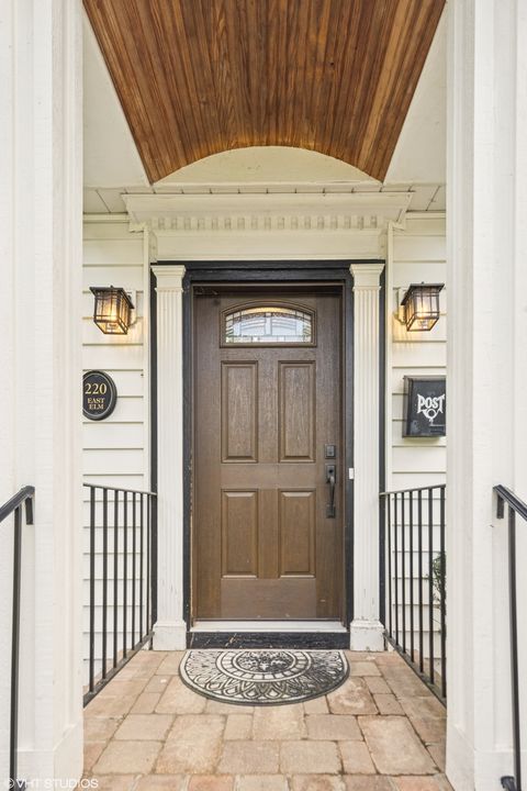 Tiny photo for 220 E Elm Street, Wheaton, IL 60189 (MLS # 12394074)