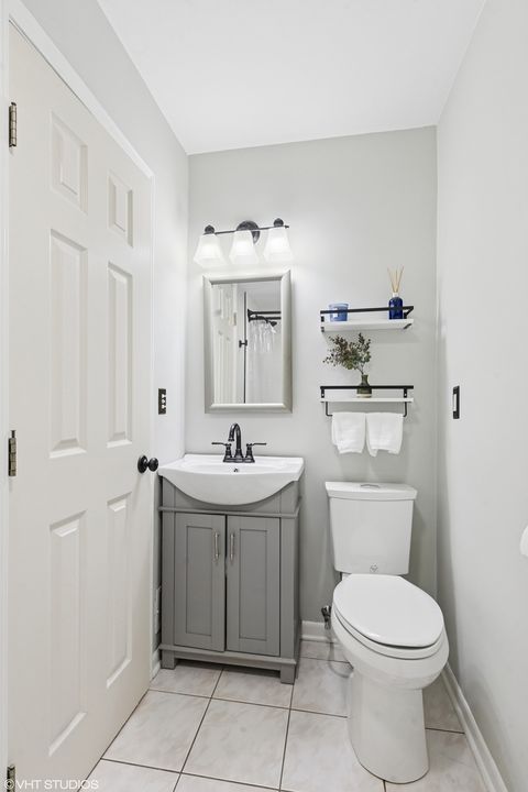 Tiny photo for 220 E Elm Street, Wheaton, IL 60189 (MLS # 12394074)