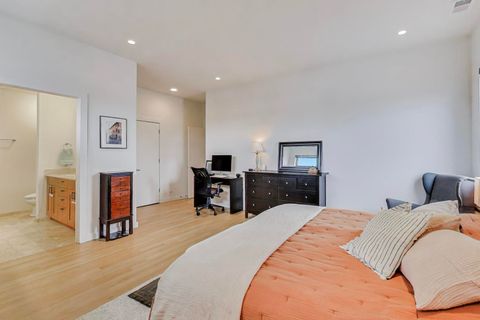 Tiny photo for 4410 N Troy Street #301, Chicago, IL 60625 (MLS # 12576899)