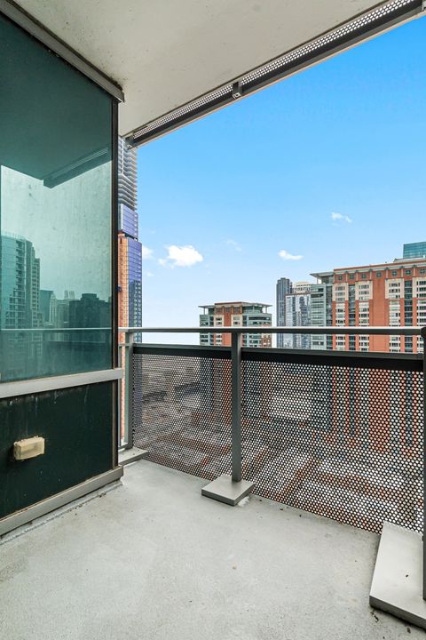 Tiny photo for 505 N McClurg Court #2604, Chicago, IL 60611 (MLS # 12561236)