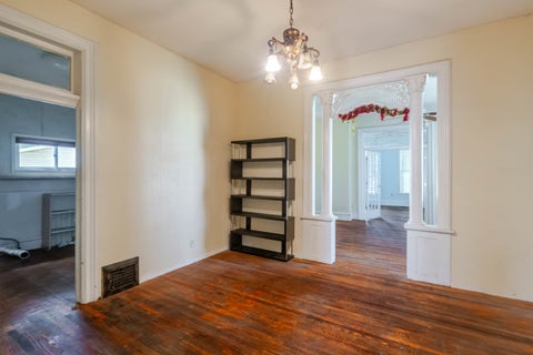 Tiny photo for 105 7th Street, Lincoln, IL 62656 (MLS # 12710856)