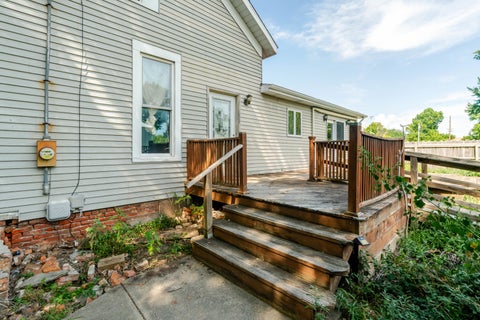 Tiny photo for 105 7th Street, Lincoln, IL 62656 (MLS # 12710856)
