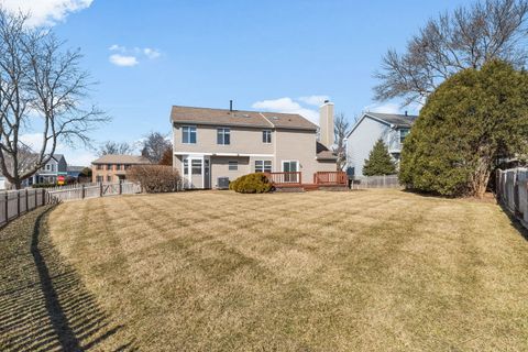 Tiny photo for 509 W Hawthorne Boulevard, Mundelein, IL 60060 (MLS # 12572191)