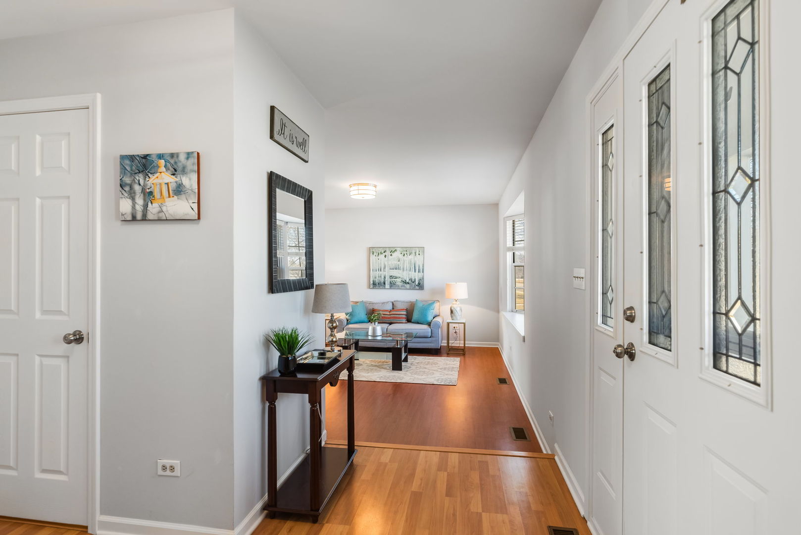 509 W Hawthorne Boulevard