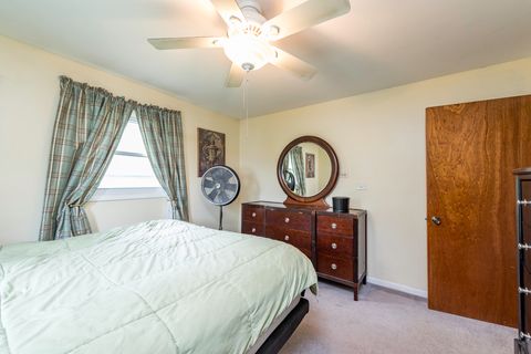 Tiny photo for 38 S Maple Avenue, Fox Lake, IL 60020 (MLS # 12475264)