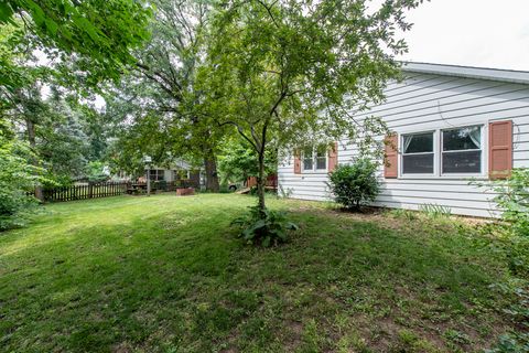 Tiny photo for 38 S Maple Avenue, Fox Lake, IL 60020 (MLS # 12475264)