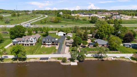 Tiny photo for 1401 Canal Shore Drive, Leclaire, IA 52753 (MLS # 12645954)