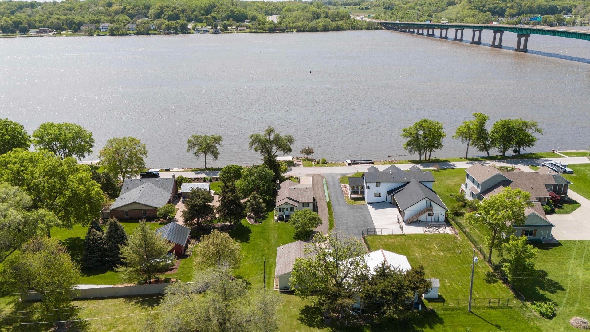 1401 Canal Shore Drive