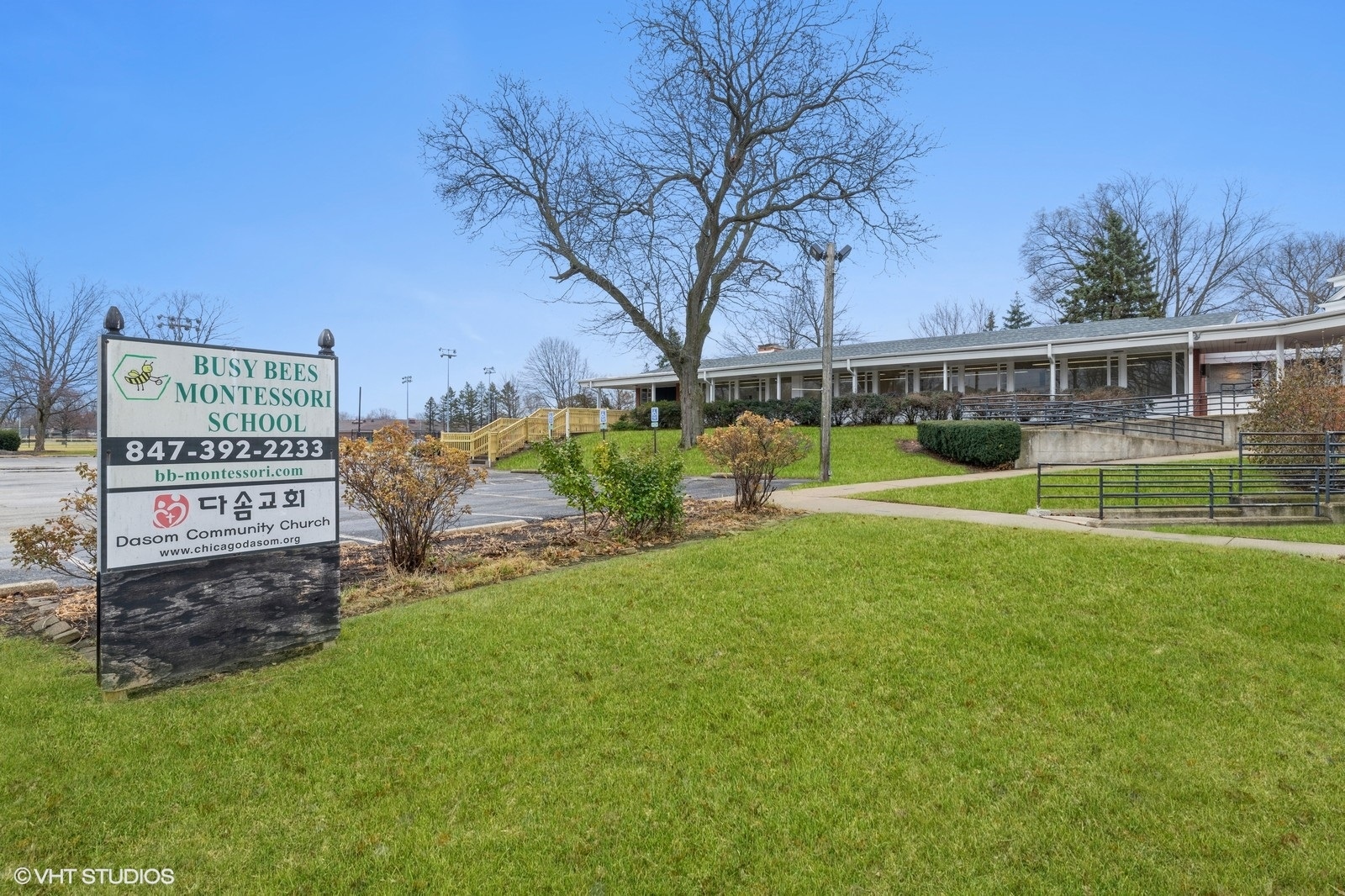 Mount Prospect, Illinois 60056, United States, ,Residential,Active,231351