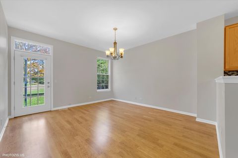 Tiny photo for 201 Westminster Drive, Bloomingdale, IL 60108 (MLS # 12504367)