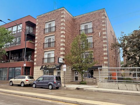 4968 N Milwaukee Avenue 2W Chicago IL 60630