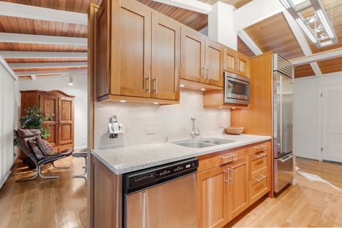 Tiny photo for 2626 Wilmette Avenue, Wilmette, IL 60091 (MLS # 12494701)