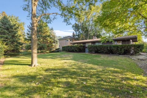 Tiny photo for 2626 Wilmette Avenue, Wilmette, IL 60091 (MLS # 12494701)