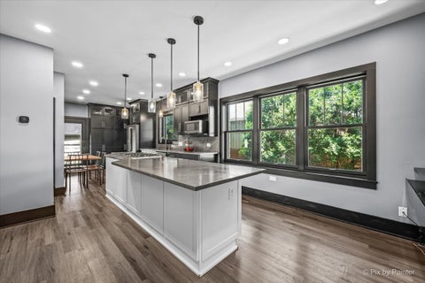 Tiny photo for 7224 W 112th Street, Worth, IL 60482 (MLS # 12676575)