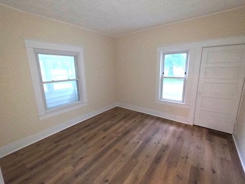 Tiny photo for 1204 N Dawley Street, Salem, IL 62881 (MLS # 12715259)