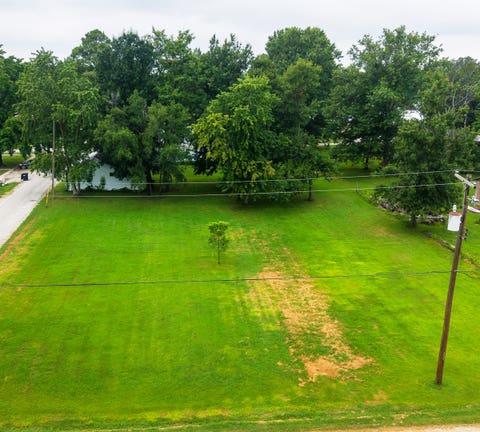Tiny photo for 1204 N Dawley Street, Salem, IL 62881 (MLS # 12715259)