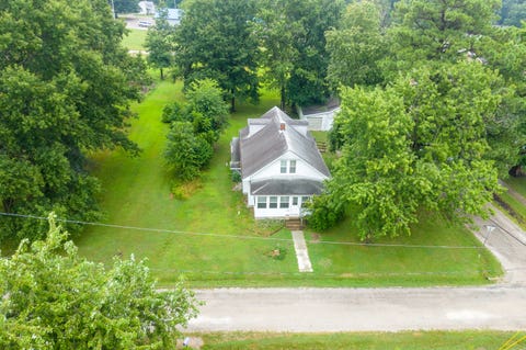Tiny photo for 1204 N Dawley Street, Salem, IL 62881 (MLS # 12715259)
