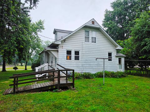Tiny photo for 1204 N Dawley Street, Salem, IL 62881 (MLS # 12715259)