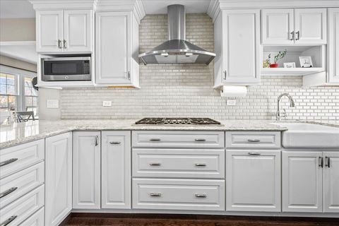 Tiny photo for 1116 Adirondack Drive, Northbrook, IL 60062 (MLS # 12574604)