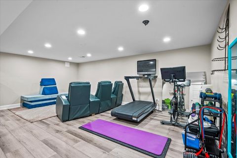 Tiny photo for 1116 Adirondack Drive, Northbrook, IL 60062 (MLS # 12574604)