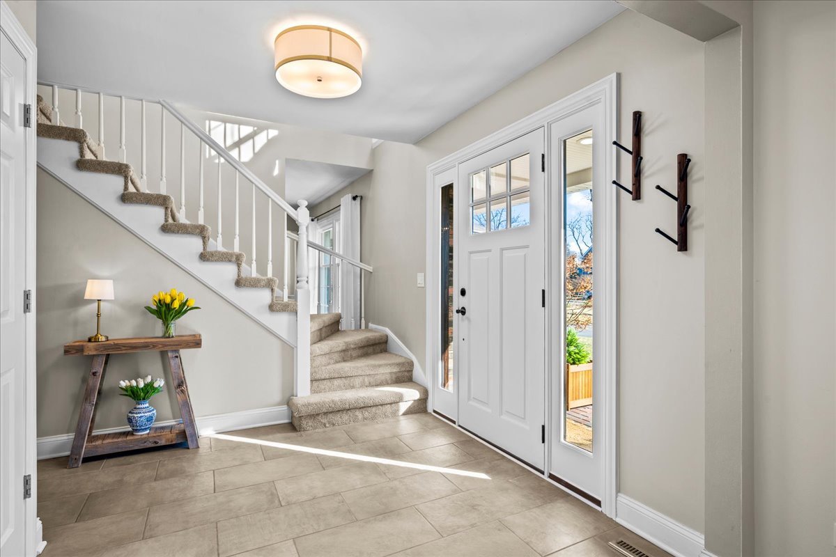 1116 Adirondack Drive