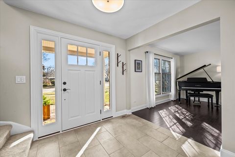 Tiny photo for 1116 Adirondack Drive, Northbrook, IL 60062 (MLS # 12574604)