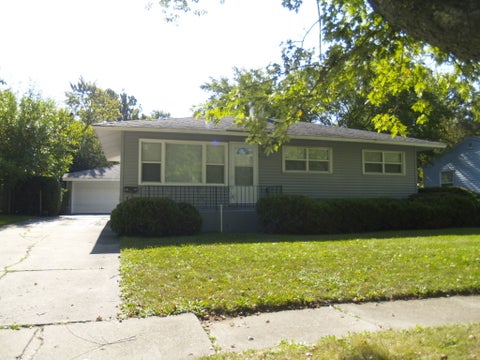 Photo of 22431 STRASSBURG Avenue, Sauk Village, IL 60411 (MLS # 12795419)