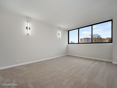 Tiny photo for 101 Bar Harbour Road #2M, Schaumburg, IL 60193 (MLS # 12627967)
